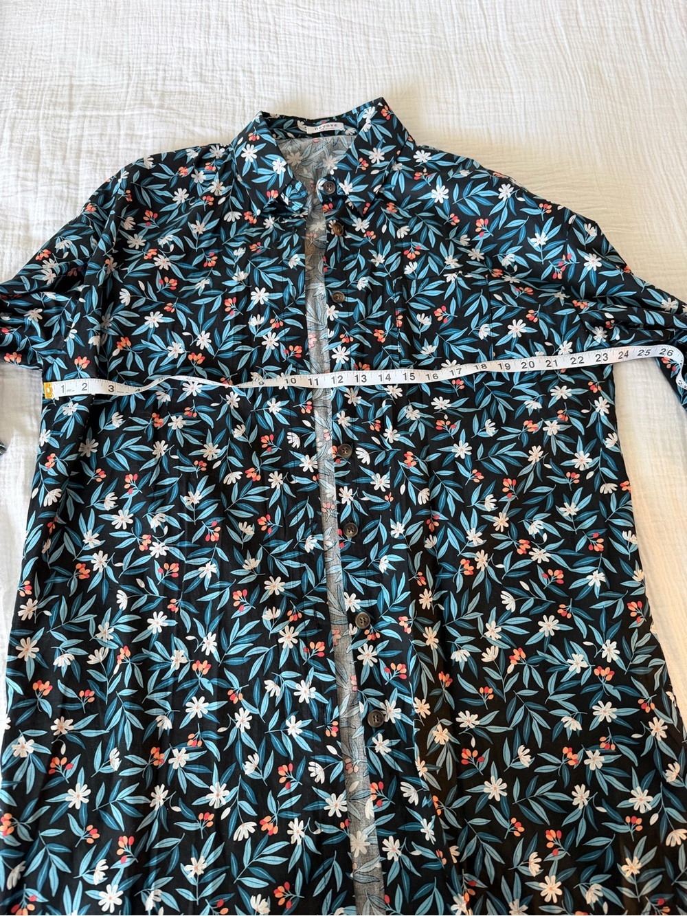 Women’s Button-Down Floral Shirt and Shorts Set in Navy Blue Floral - Picture 11 of 14
